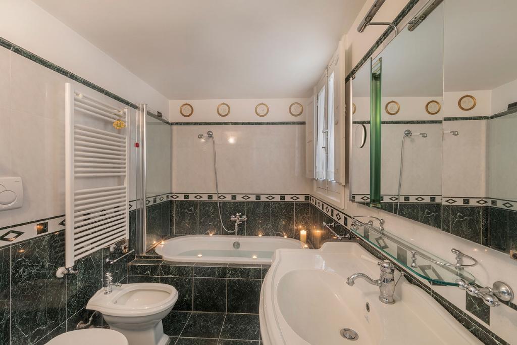 Antica Dimora Villa Della Lupa Лече Екстериор снимка
