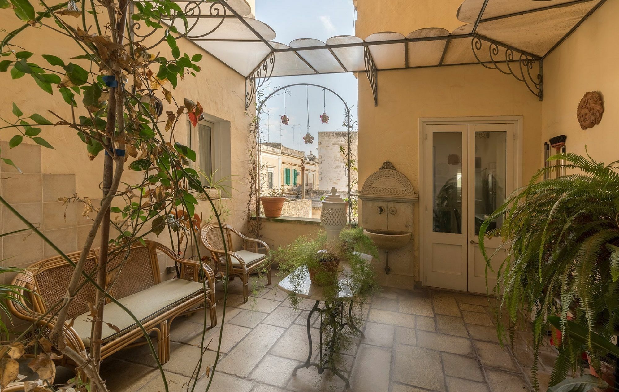 Antica Dimora Villa Della Lupa Лече Екстериор снимка